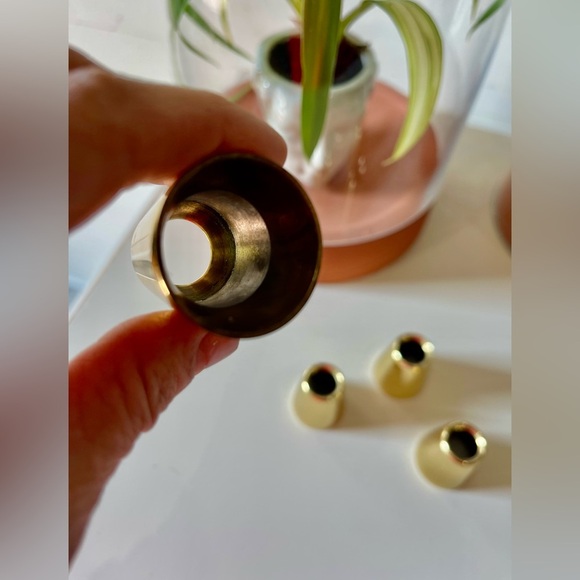 Baldwin Four Brass Candle Followers from the Baldwin vintage new like condition - Picture 3 of 4